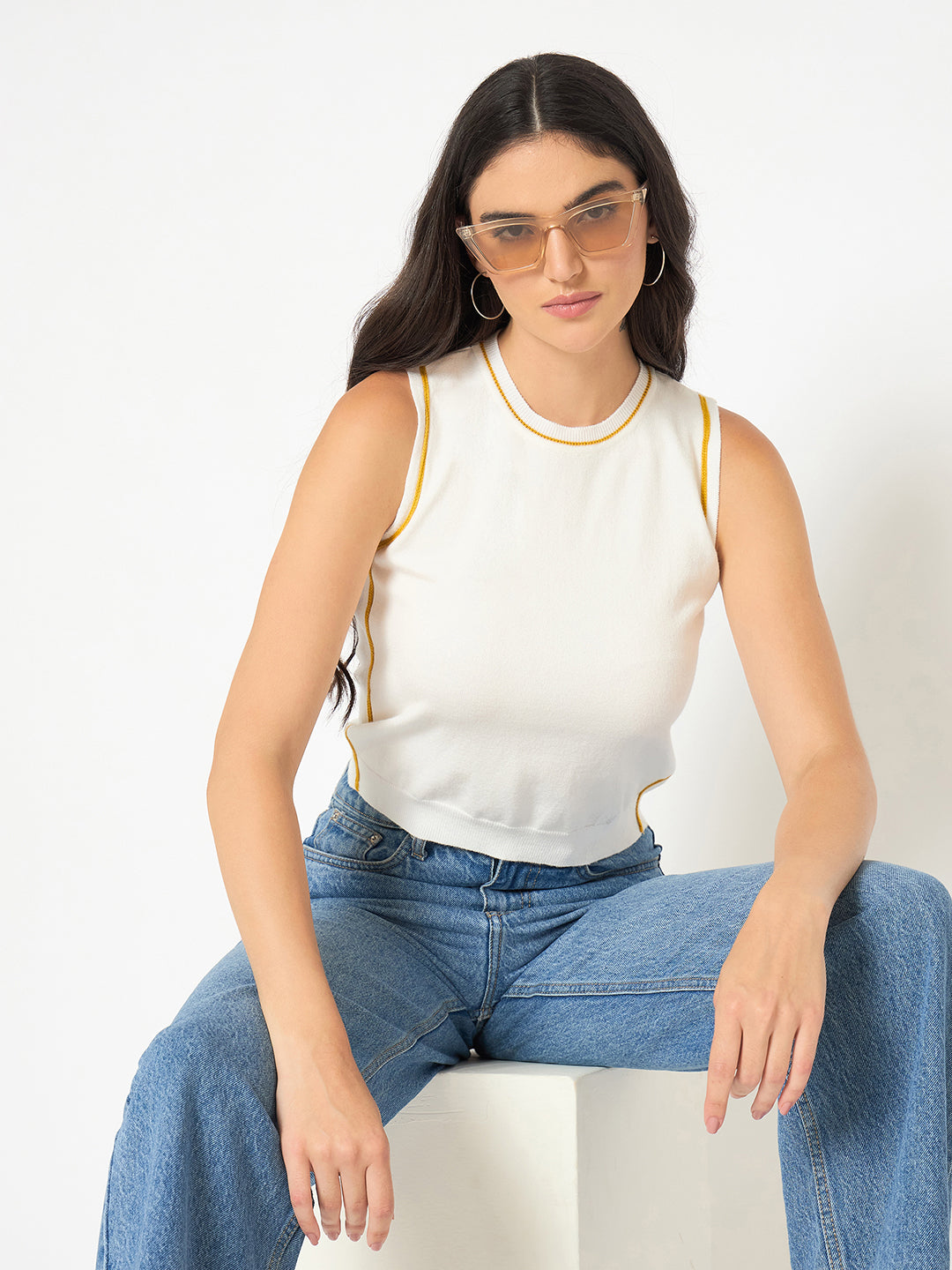 Madame Contrast Trim Yellow Knitted Top color swatch