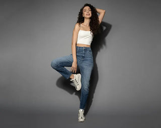 Different Types of Jeans for Women & How to Style Them