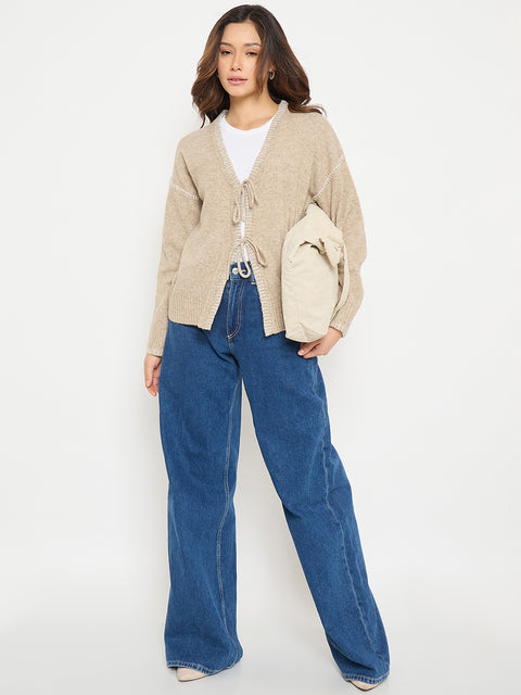 Madame Contrast Seams V Neck Sweater