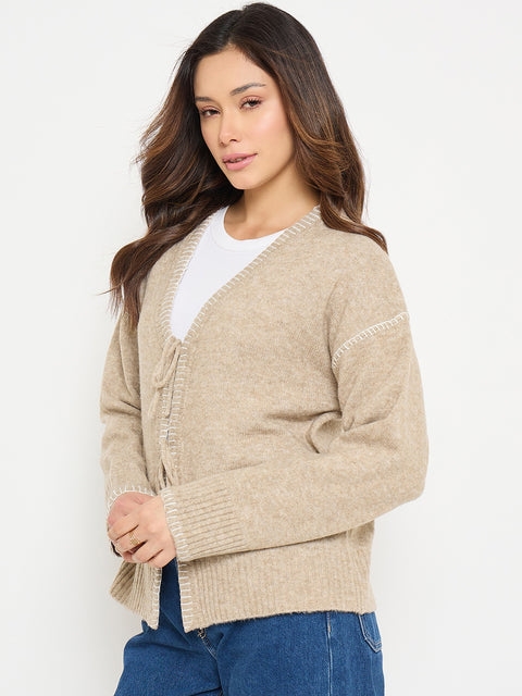 Madame Contrast Seams V Neck Sweater