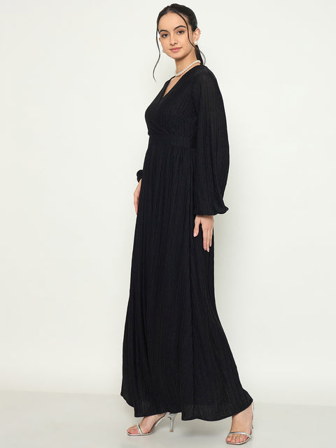 Madame Cinched Waist Fit and Flare Black Maxi Dress