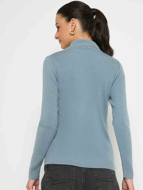 Madame Mock Neck Sky Blue Skeeve
