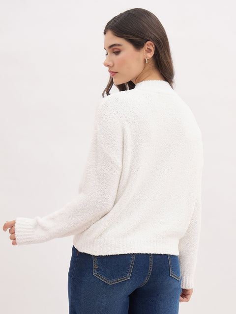 Madame White Basic Pullover Sweater