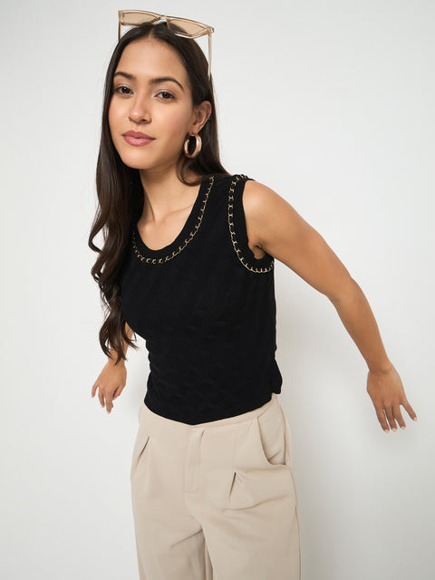 Madame Chain Accented Sleeveless Black Knitted Top