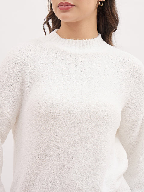 Madame White Basic Pullover Sweater