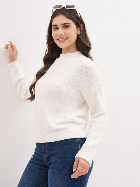 Madame White Basic Pullover Sweater